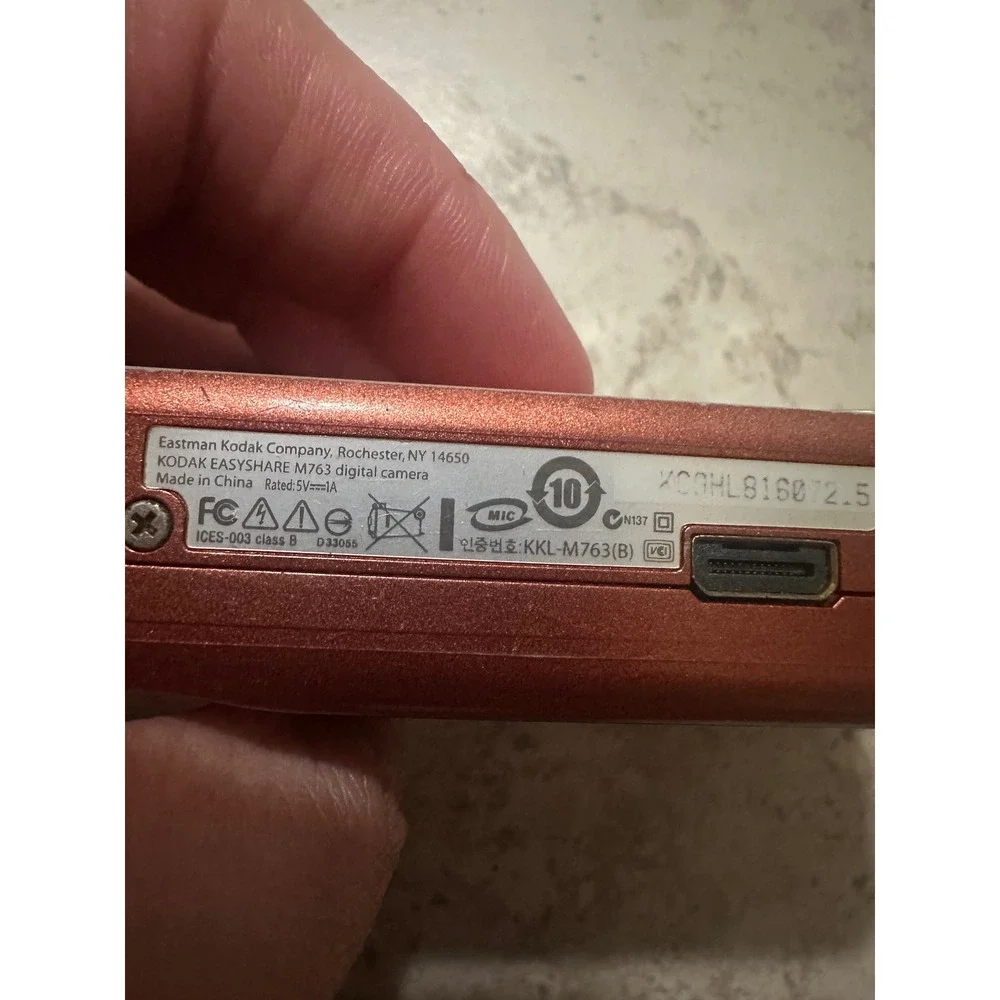 Kodak‎ EasyShare M763 Digital Camera 7.2MP 3x Optical Zoom Orange Untested As Is